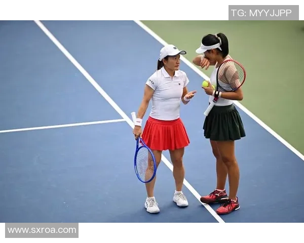 赛后分析：西安网球队与上海网球队在比赛中的战术灵活性对比