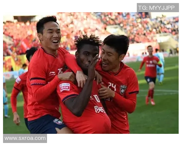 重庆篮球队以96分领跑洲际杯积分榜展现强劲实力 重庆篮球队以96分领跑洲际杯积分榜展现强劲实力